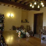 Il Borghetto ファームステイ モンテファルコ